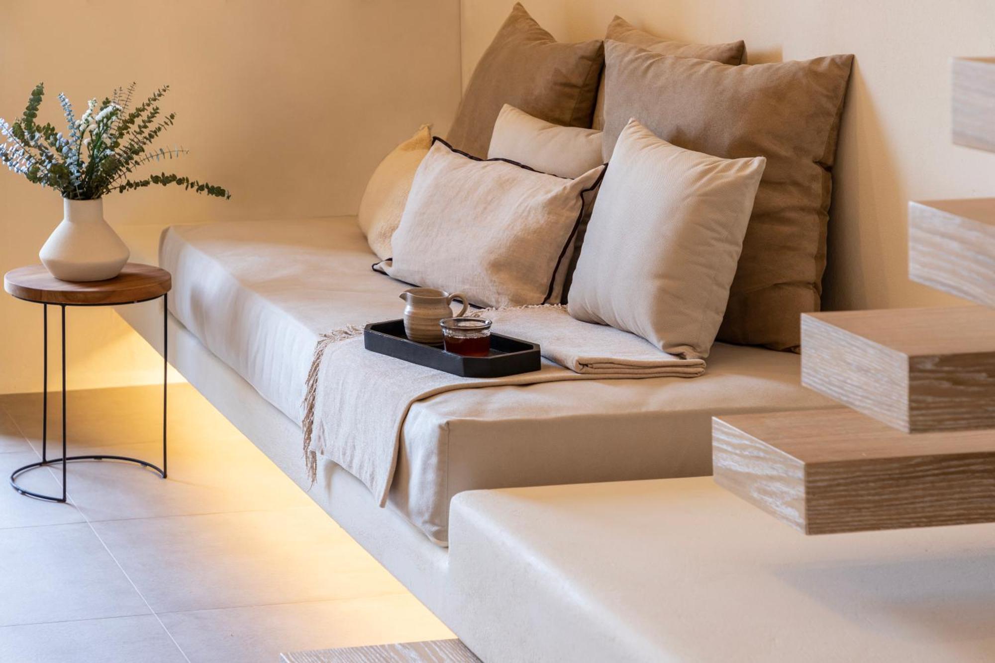 Frescoes Luxury Suites By Kb Hospitality เมซาเรีย ภายนอก รูปภาพ