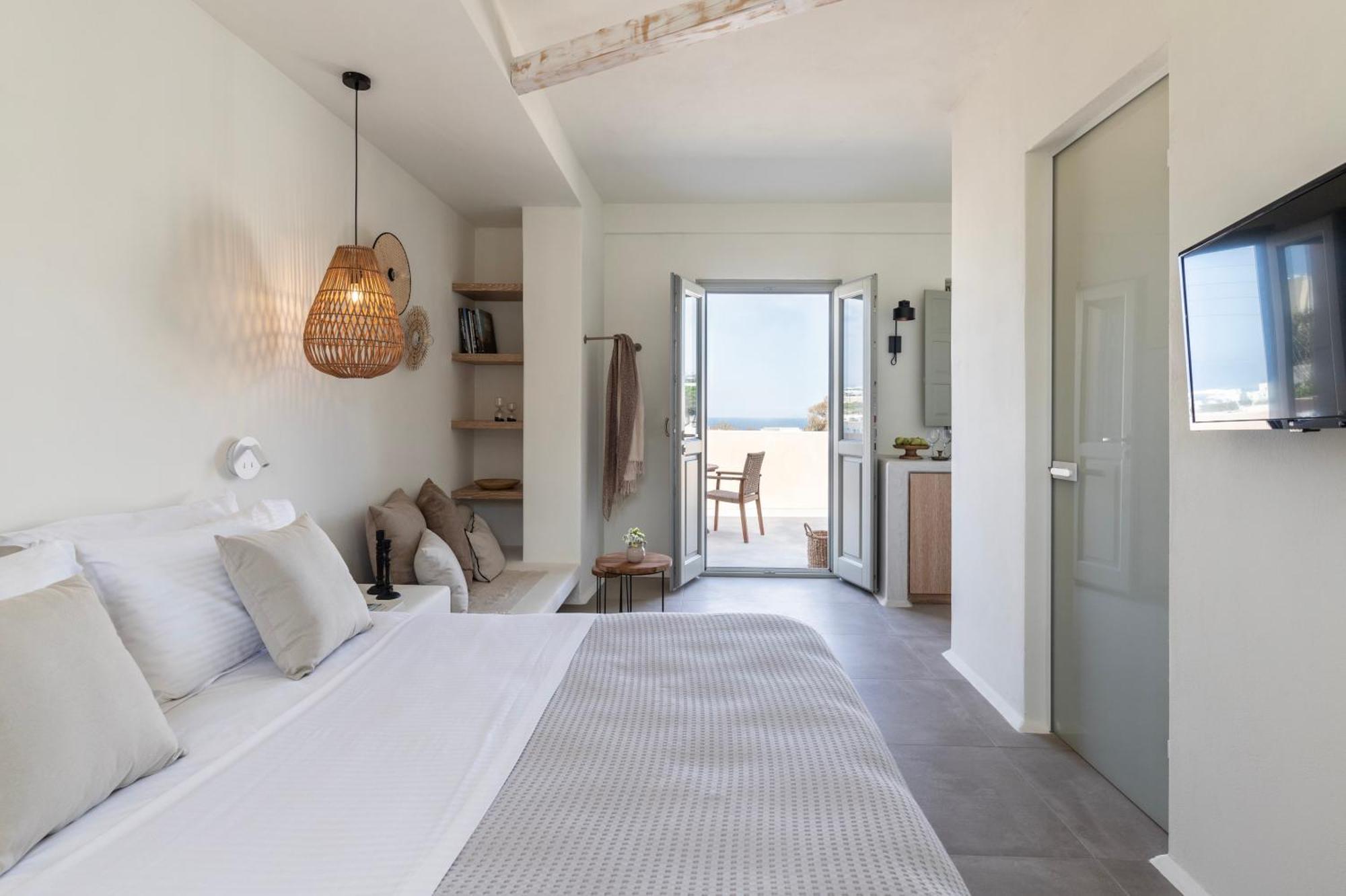 Frescoes Luxury Suites By Kb Hospitality เมซาเรีย ภายนอก รูปภาพ