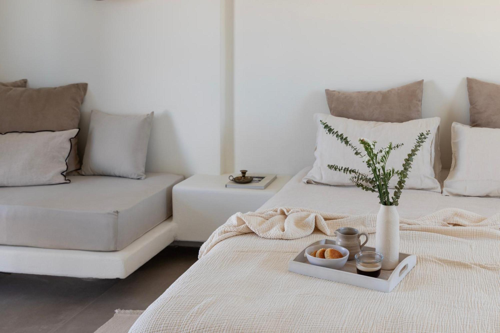 Frescoes Luxury Suites By Kb Hospitality เมซาเรีย ภายนอก รูปภาพ